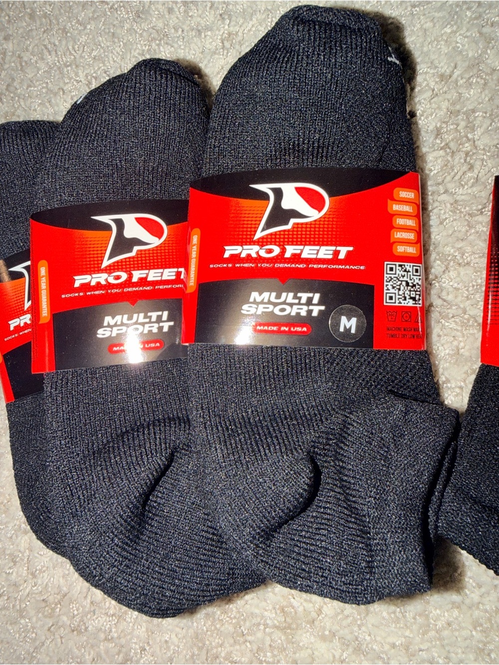 Women's Multi-Sport Crew Socks - Black 4 Pack NWT medium- shoe 6-9